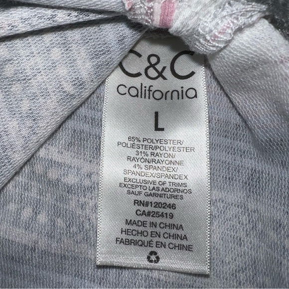 C&C California L Hoodie Women Multicolor Baja Beach Pullover Pocket Aztec Wester - Picture 4 of 6